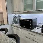 Amplio Depto A Pasos De Colon Con Tobalaba